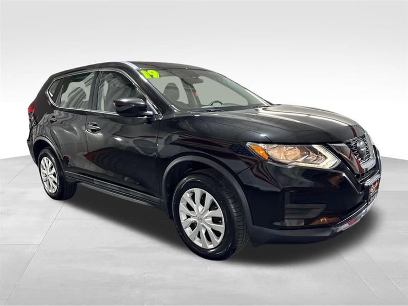 2019 Nissan Rogue S AWD photo 2