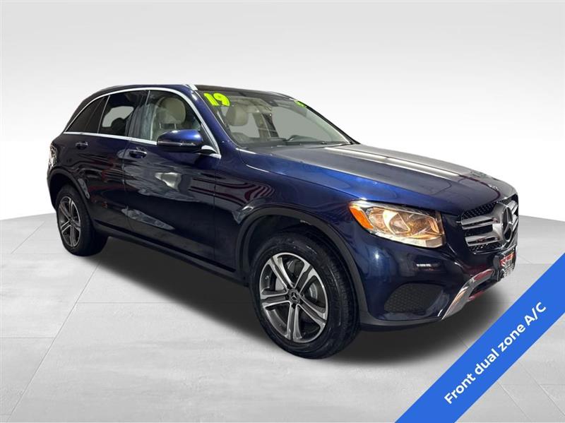 Mercedes-Benz GLC-Class GLC300 4MATIC 2019