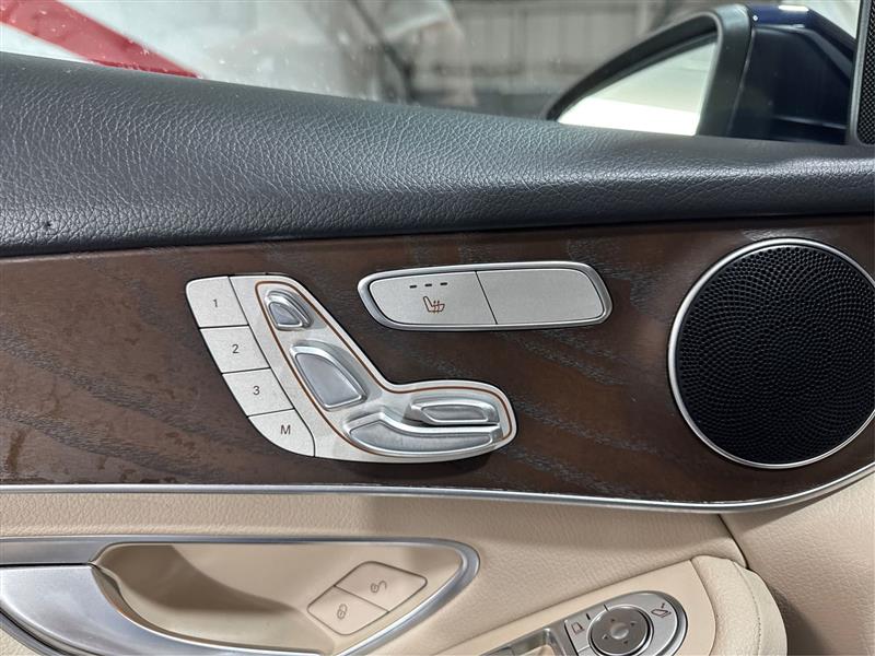 Mercedes-Benz GLC-Class GLC300 4MATIC 2019