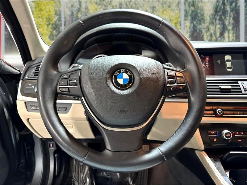 BMW 5-Series 528i 2016