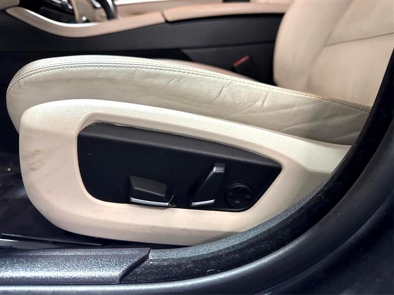 BMW 5-Series 528i 2016