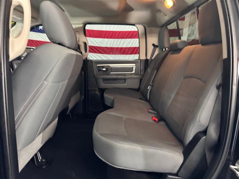 RAM 1500 SLT Crew Cab SWB 4WD 2018