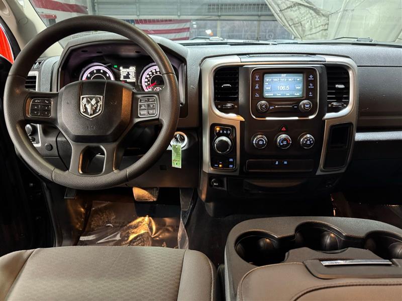 RAM 1500 SLT Crew Cab SWB 4WD 2018