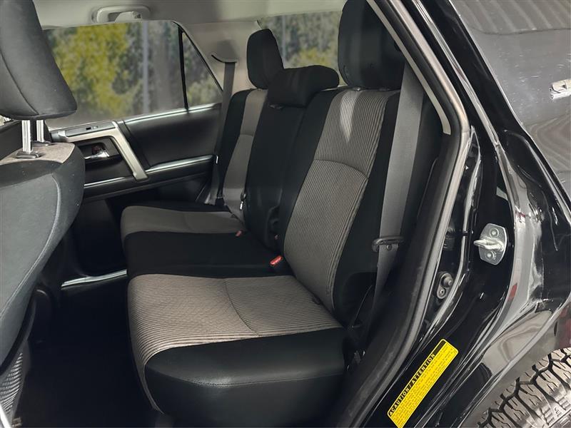 Toyota 4Runner SR5 4WD 2019