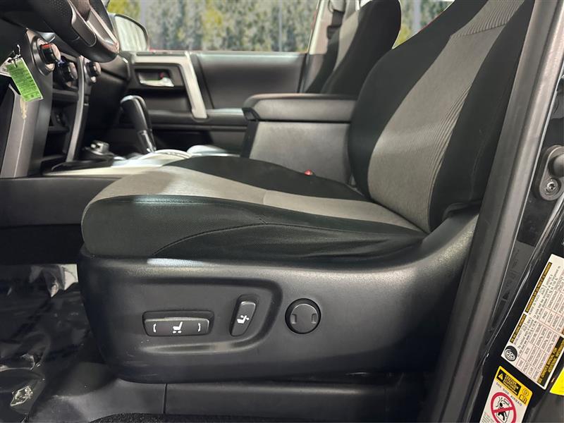 Toyota 4Runner SR5 4WD 2019