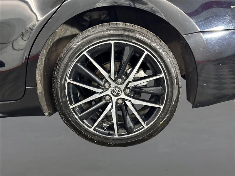 Toyota Camry SE 2024