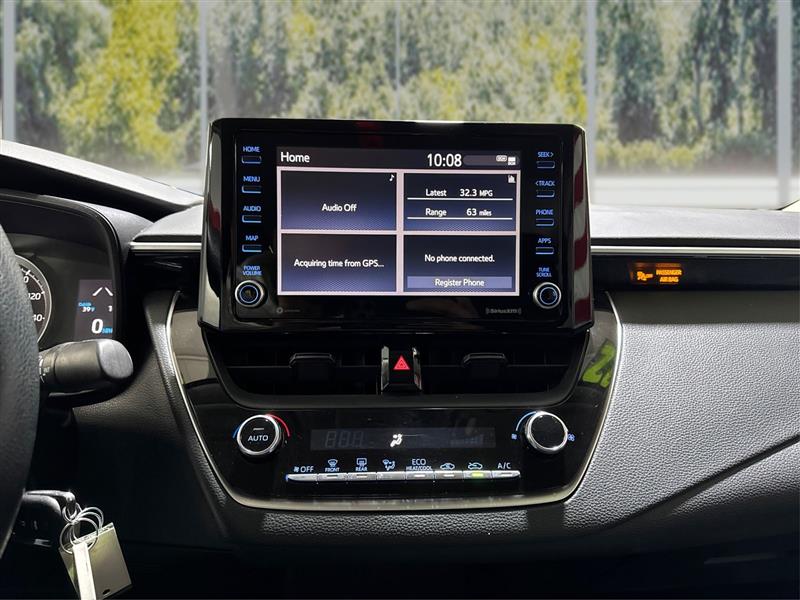 Toyota Corolla LE 2022