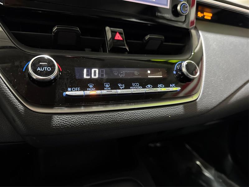 Toyota Corolla LE 2022