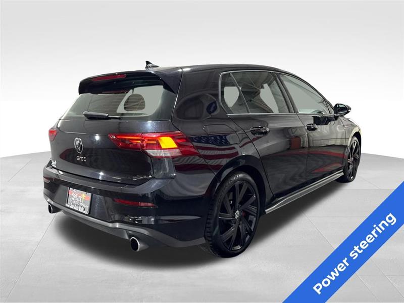 Volkswagen Golf GTI SE 6M 2023