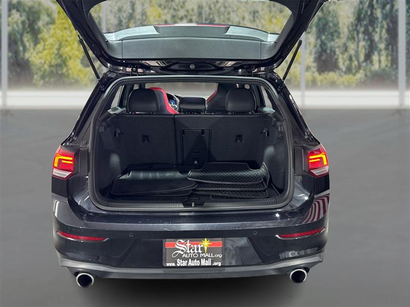 Volkswagen Golf GTI SE 6M 2023