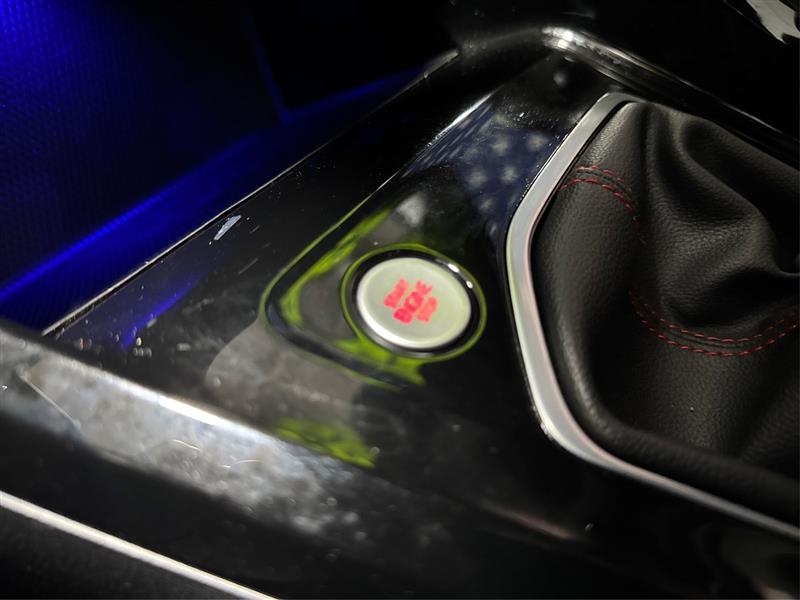 Volkswagen Golf GTI SE 6M 2023