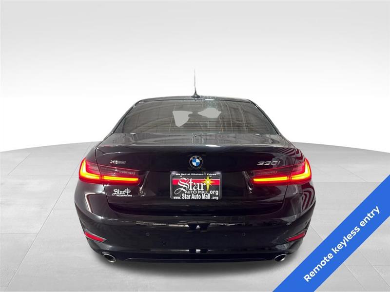 BMW 3-Series 330i xDrive 2021