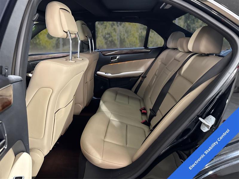 Mercedes-Benz E-Class E350 Sedan 2010