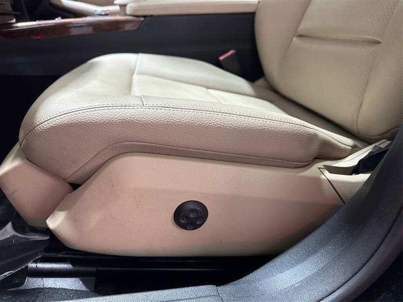 Mercedes-Benz E-Class E350 Sedan 2010