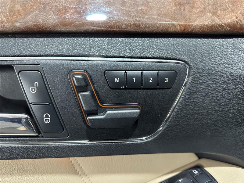 Mercedes-Benz E-Class E350 Sedan 2010