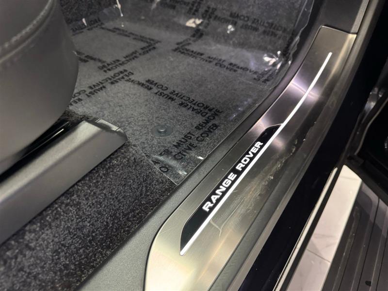 Land Rover Range Rover SE SWB 5 2025