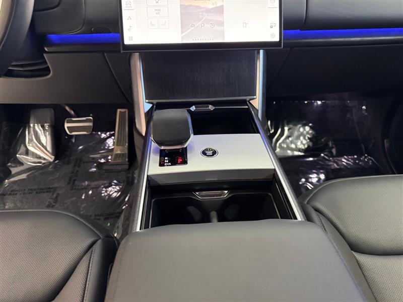 Land Rover Range Rover SE SWB 5 2025