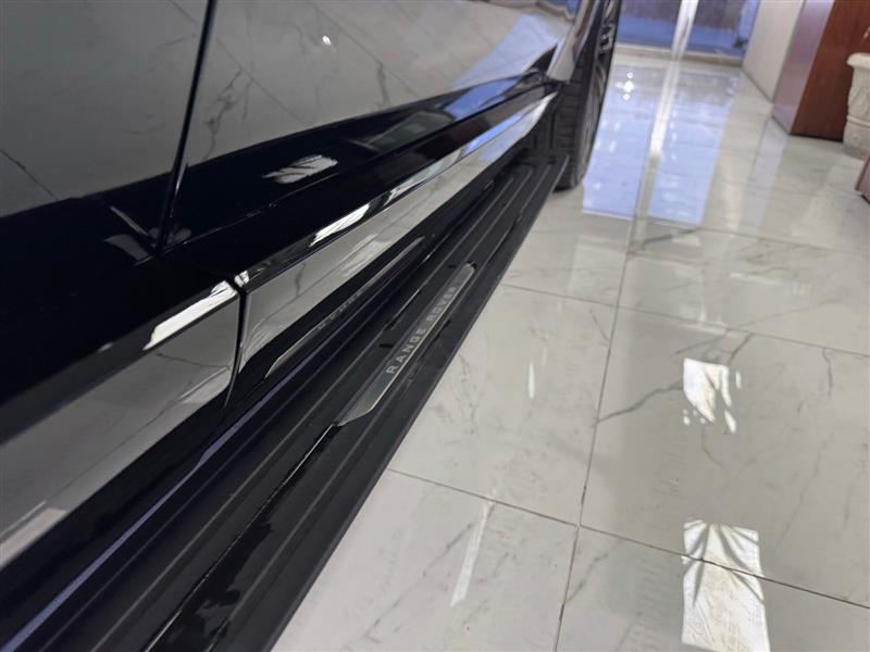 Land Rover Range Rover SE SWB 5 2025