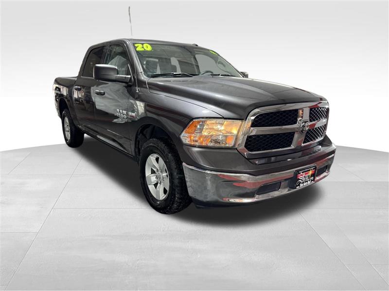 RAM 1500 Classic Tradesman Crew Cab SWB 4WD 2020