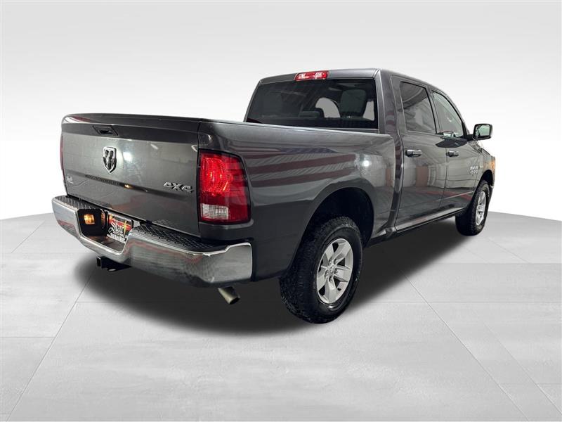 RAM 1500 Classic Tradesman Crew Cab SWB 4WD 2020