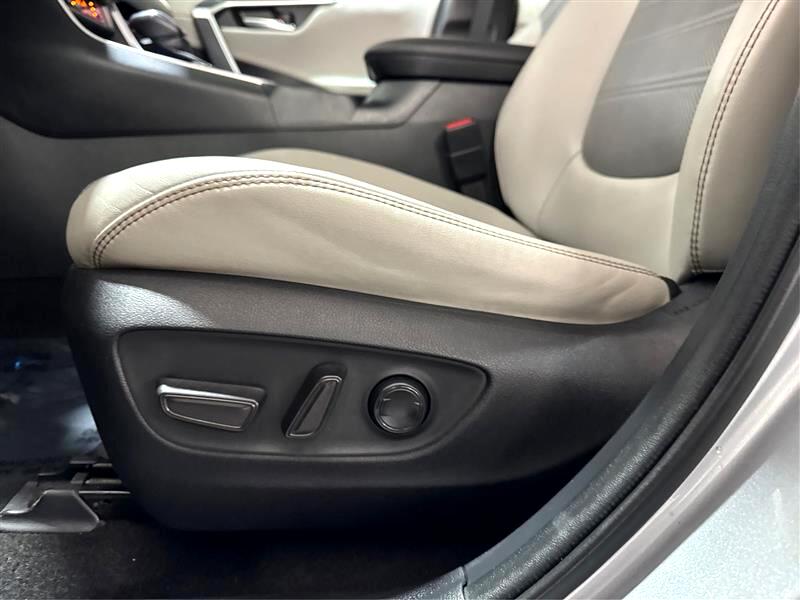 Toyota RAV4 Hybrid Limited 2020