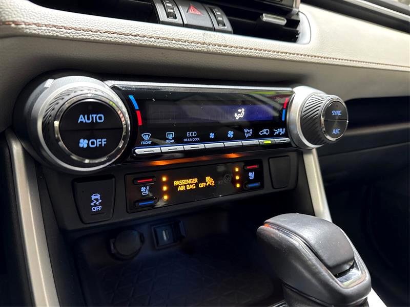 Toyota RAV4 Hybrid Limited 2020