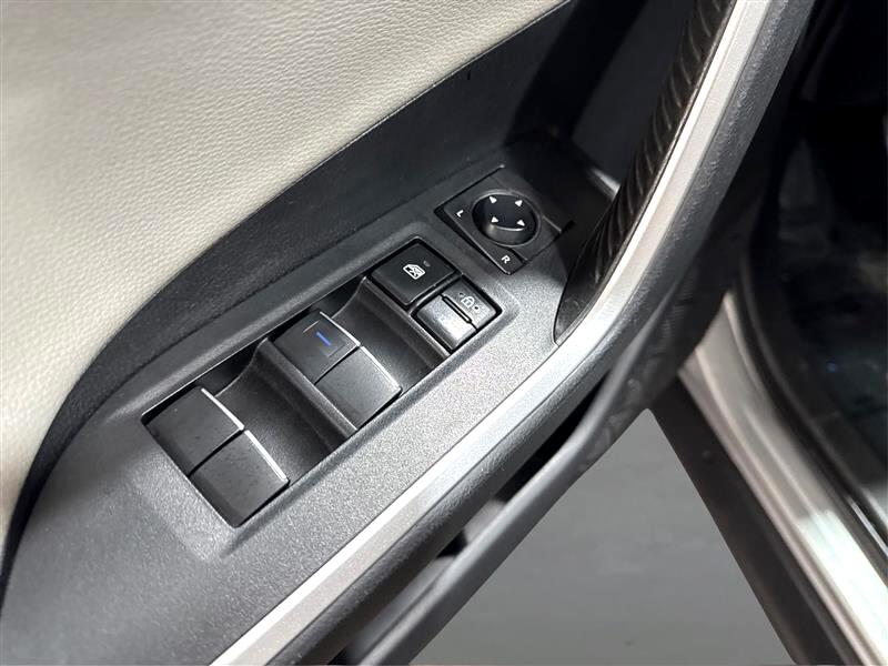 Toyota RAV4 Hybrid Limited 2020