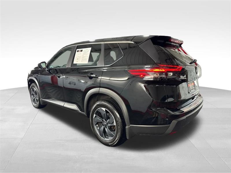 Nissan Rogue SV 2025