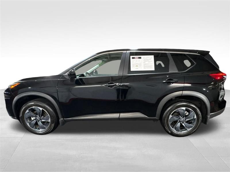 Nissan Rogue SV 2025