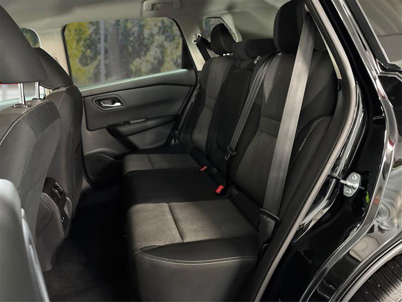 Nissan Rogue SV 2025