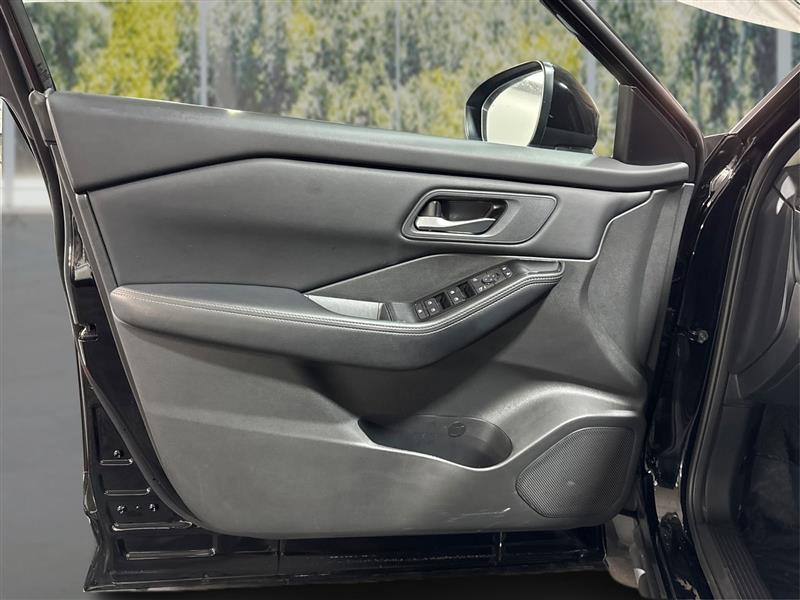 Nissan Rogue SV 2025