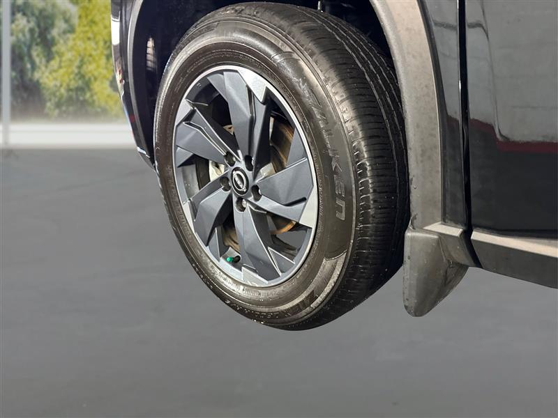 Nissan Rogue SV 2025