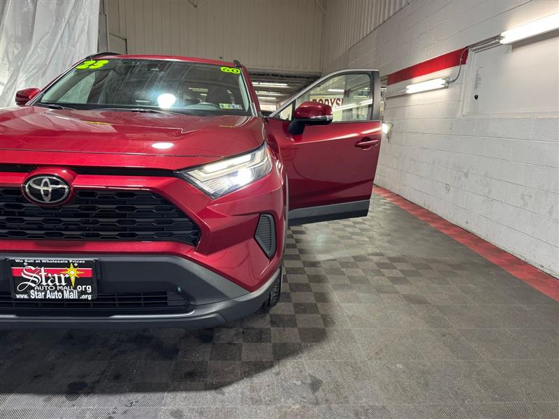Toyota RAV4 XLE AWD 2023