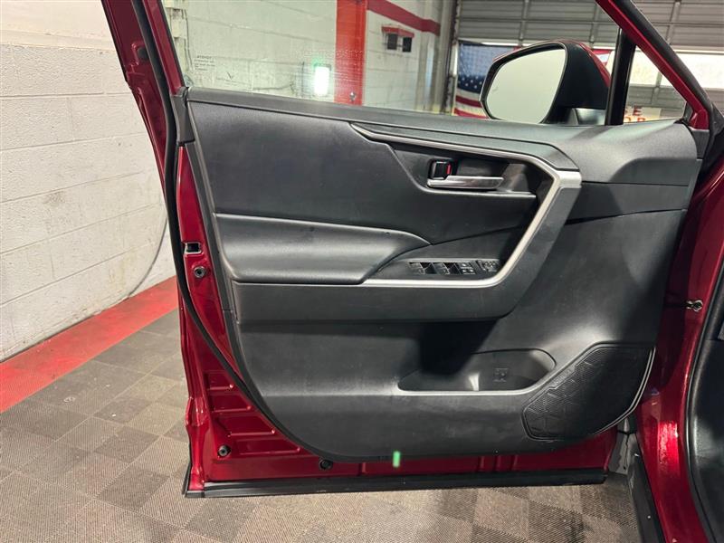 Toyota RAV4 XLE AWD 2023