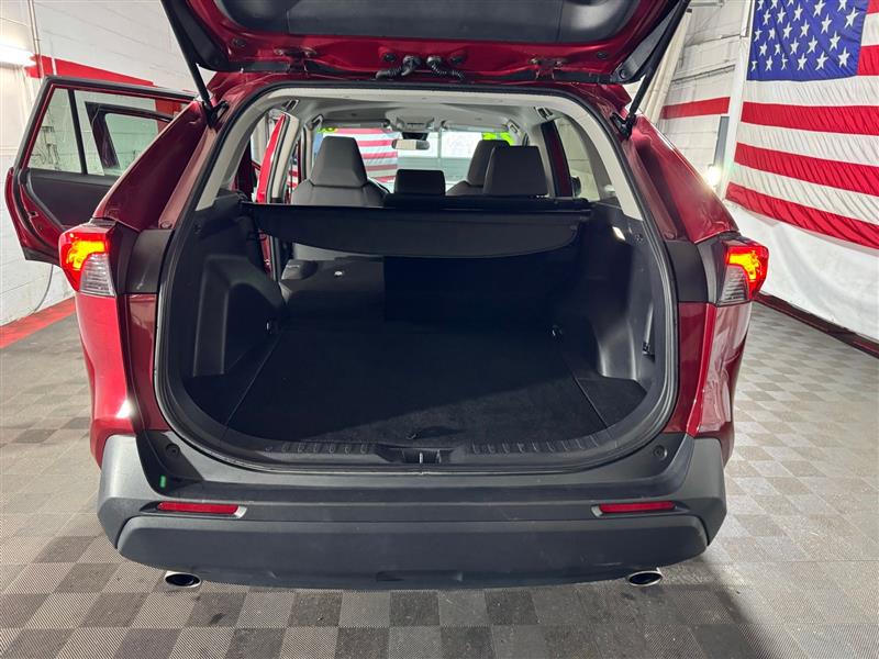 Toyota RAV4 XLE AWD 2023