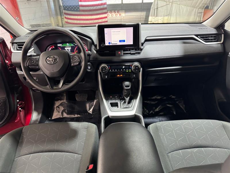 Toyota RAV4 XLE AWD 2023