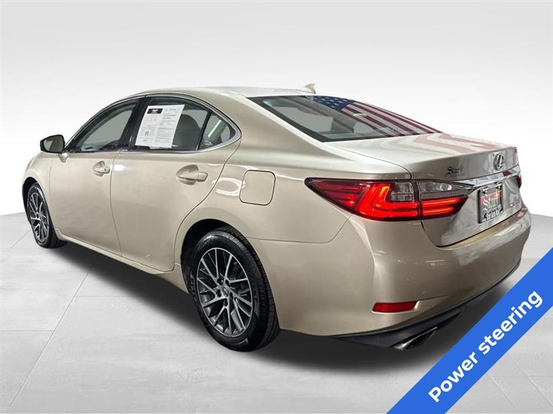 Lexus ES 350 Sedan 2017