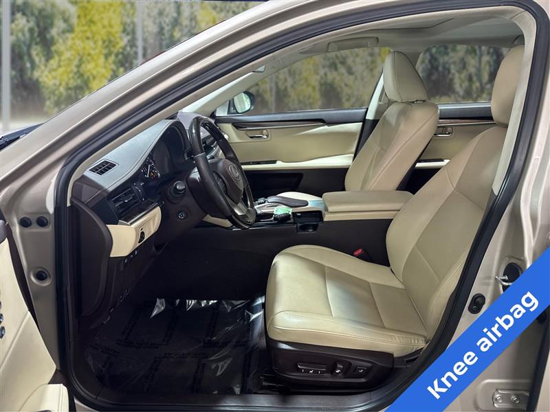 Lexus ES 350 Sedan 2017