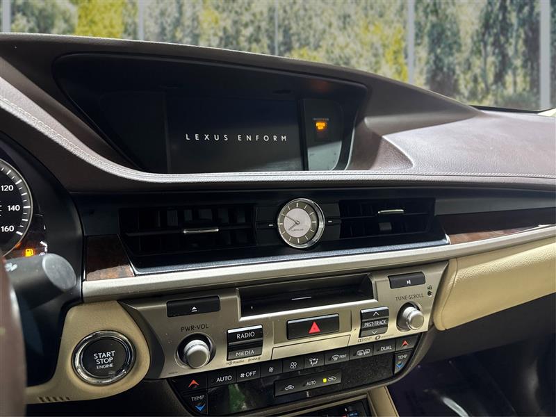 Lexus ES 350 Sedan 2017