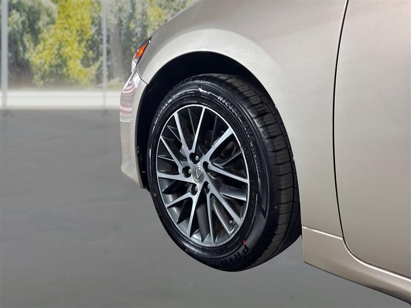 Lexus ES 350 Sedan 2017