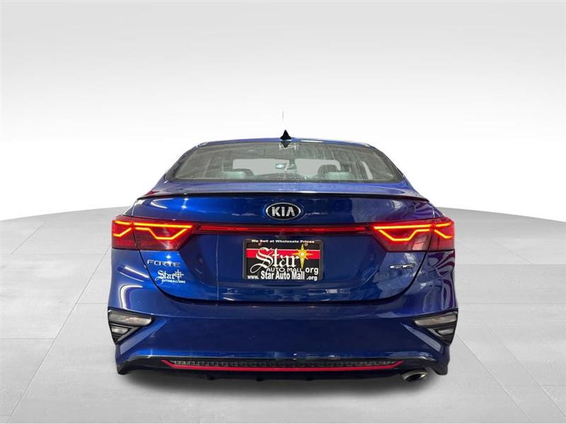 Kia Forte GT-Line 2021