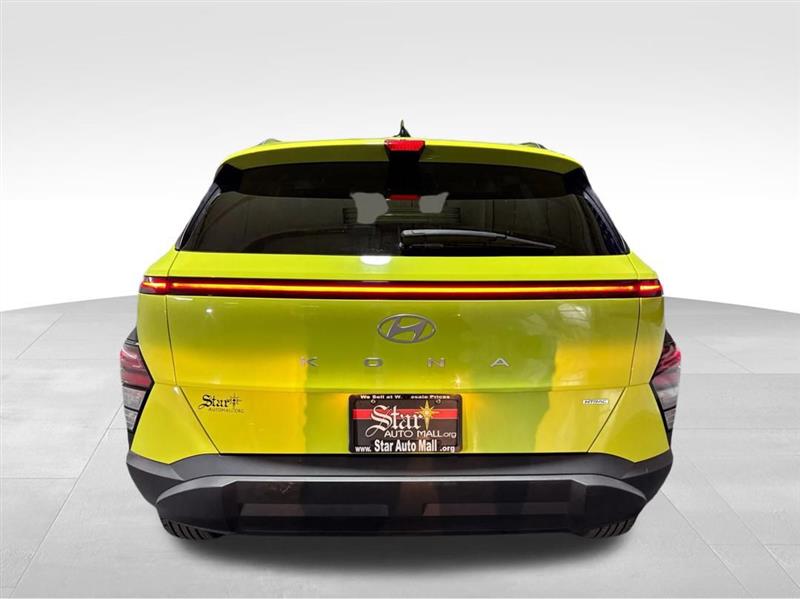 Hyundai Kona SEL AWD 2024