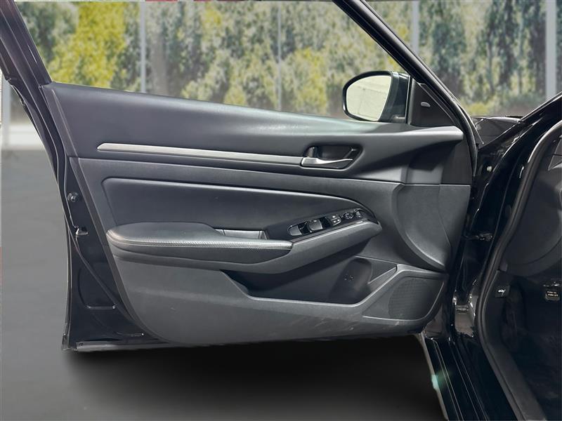 Nissan Altima 2.5 SV 2023