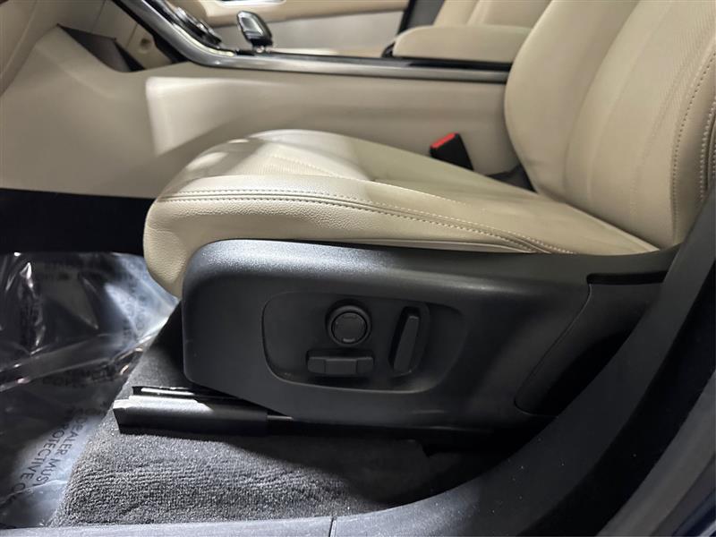 Land Rover Range Rover Velar S 2021