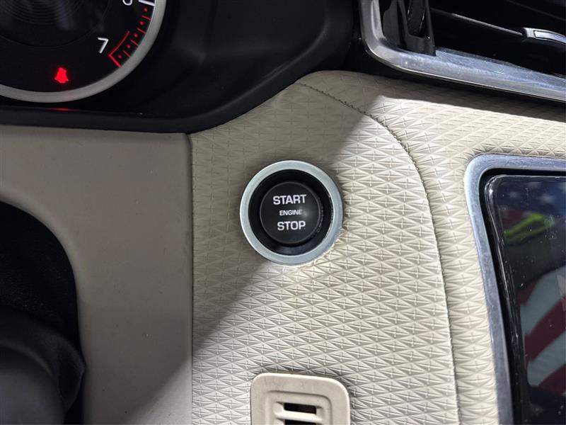 Land Rover Range Rover Velar S 2021