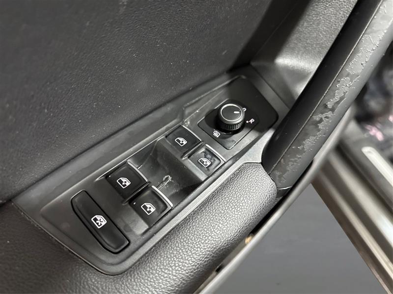 Volkswagen Tiguan SEL 4Motion AWD 2019