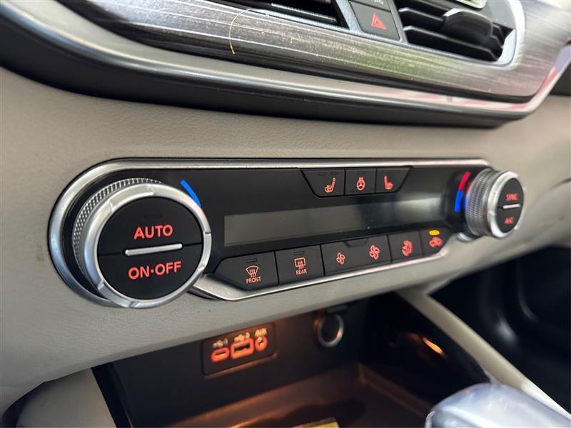 Nissan Altima 2.5 SL 2022