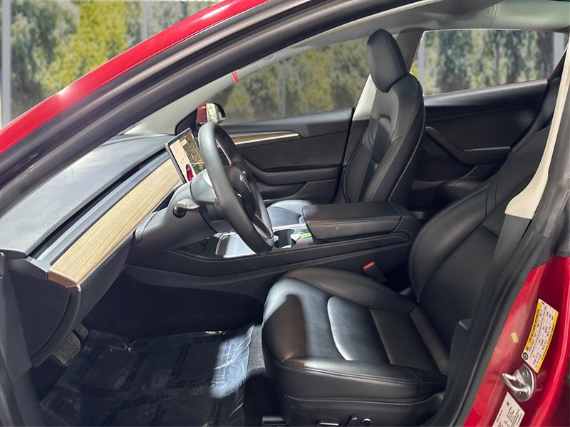 Tesla Model 3 Standard Range Plus 2022