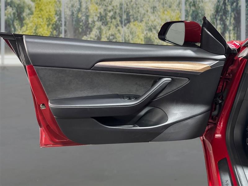 Tesla Model 3 Standard Range Plus 2022