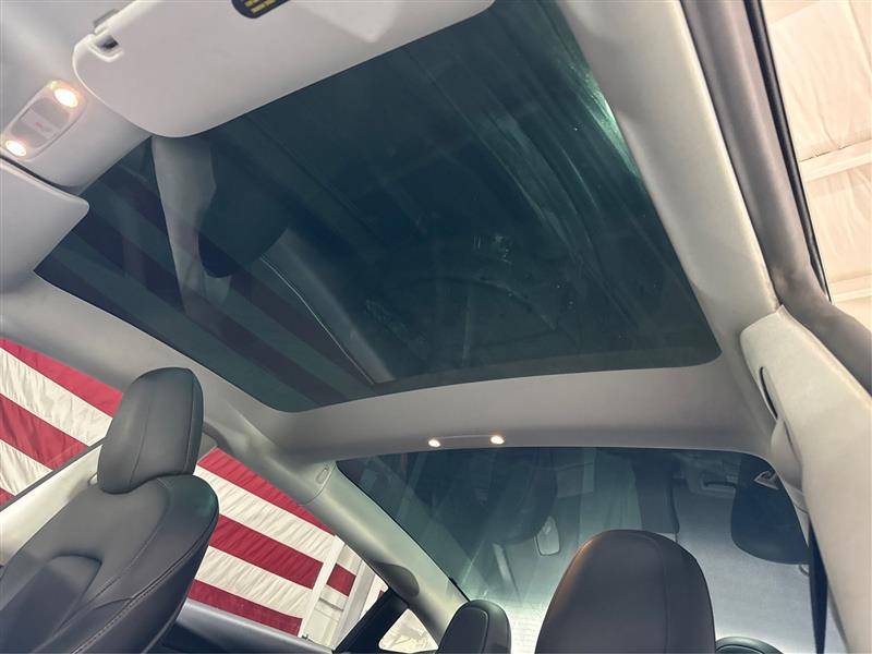 Tesla Model 3 Standard Range Plus 2022